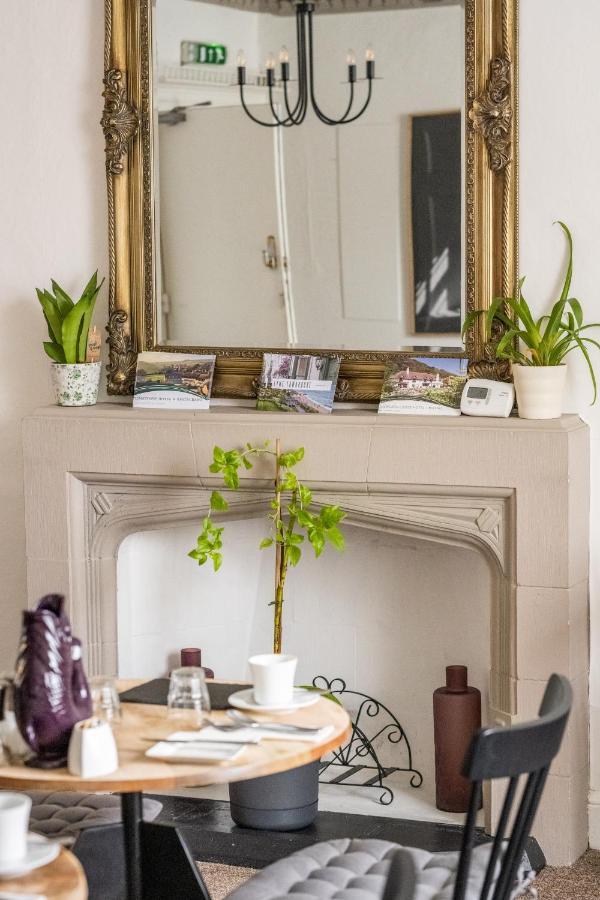 Lyme Townhouse Bed & Breakfast Лайм Риджис Екстериор снимка