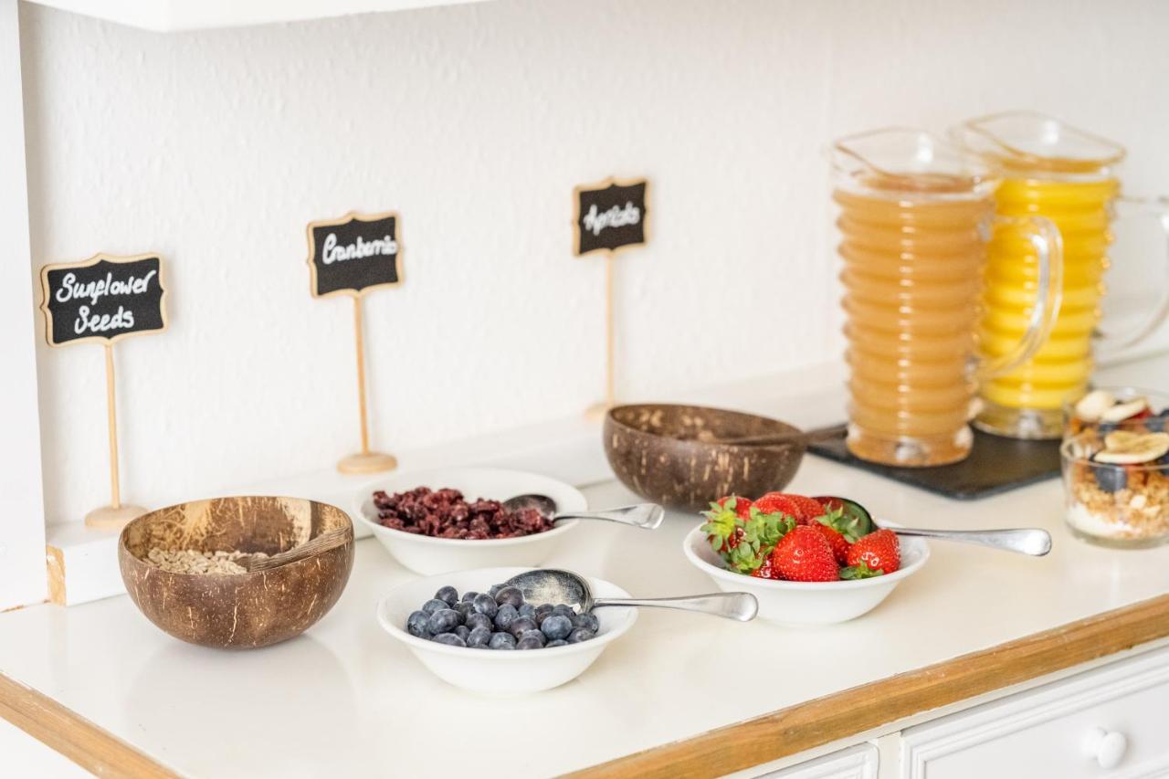 Lyme Townhouse Bed & Breakfast Лайм Риджис Екстериор снимка