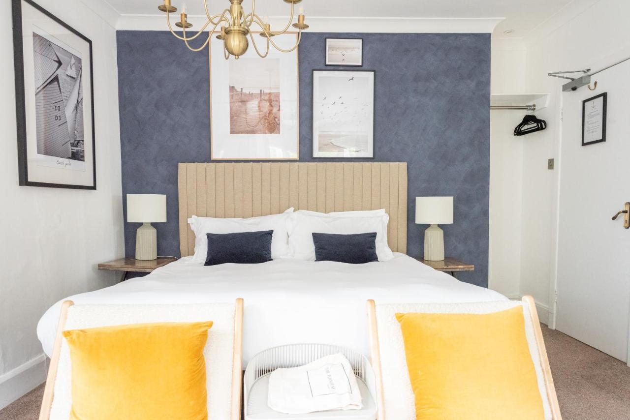 Lyme Townhouse Bed & Breakfast Лайм Риджис Екстериор снимка