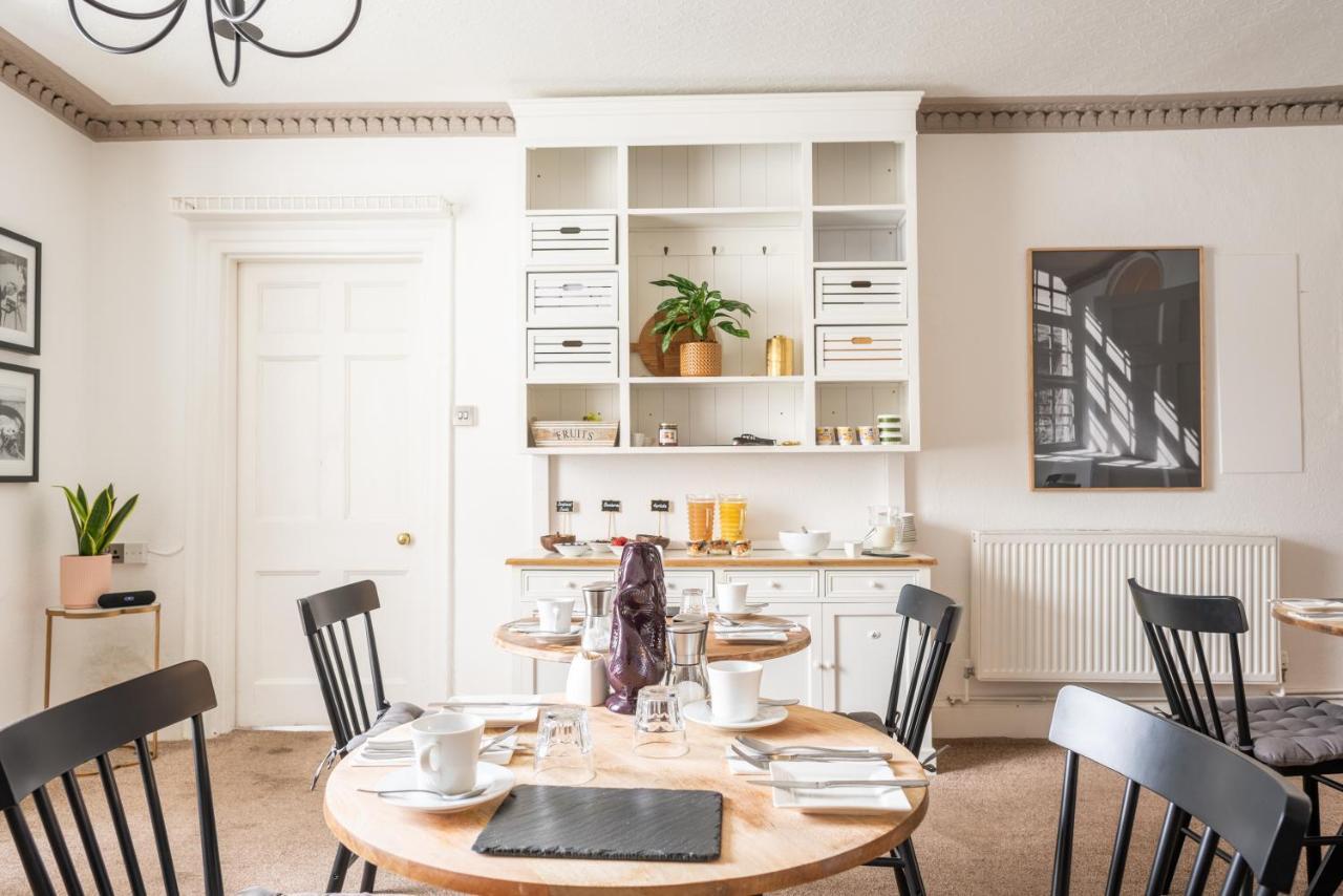 Lyme Townhouse Bed & Breakfast Лайм Риджис Екстериор снимка