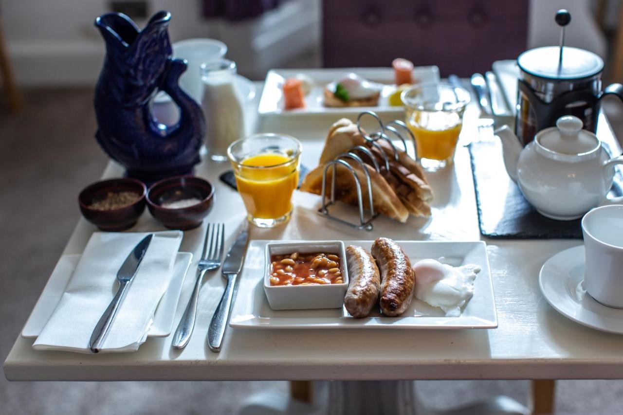 Lyme Townhouse Bed & Breakfast Лайм Риджис Екстериор снимка